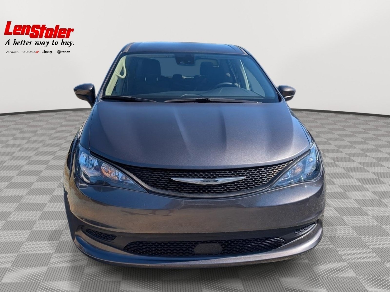 Used 2023 Chrysler Voyager LX FWD image 8