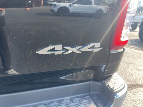 Used 2019 RAM 1500 Big Horn image 7