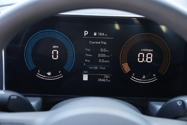 Used 2025 Hyundai Sonata SEL FWD image 13