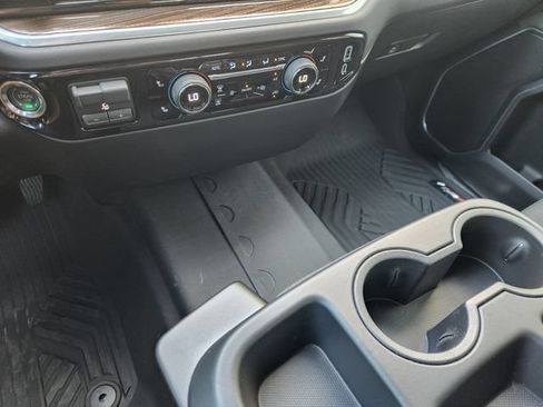 Used 2026 Chevrolet Silverado 1500 LT AWD/4WD image 22