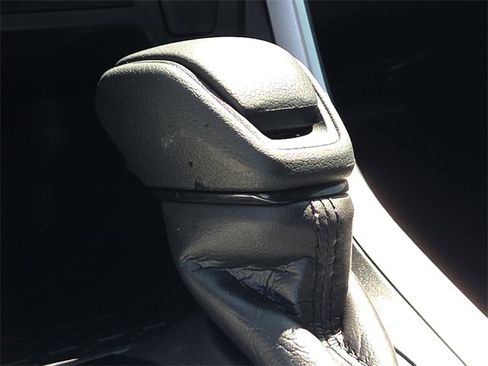 Used 2023 Toyota RAV4 LE image 21