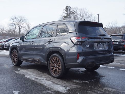 Used 2025 Subaru Forester Sport image 7