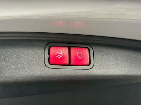 Certified 2025 Mercedes-Benz AMG GT 55 image 33