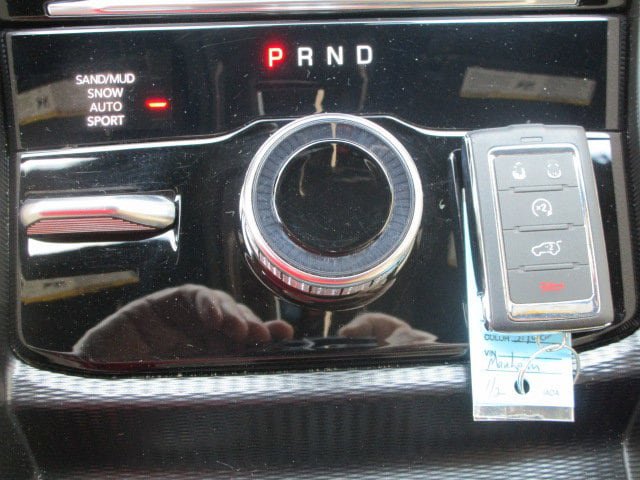 Used 2024 Jeep Grand Cherokee Limited AWD/4WD image 16