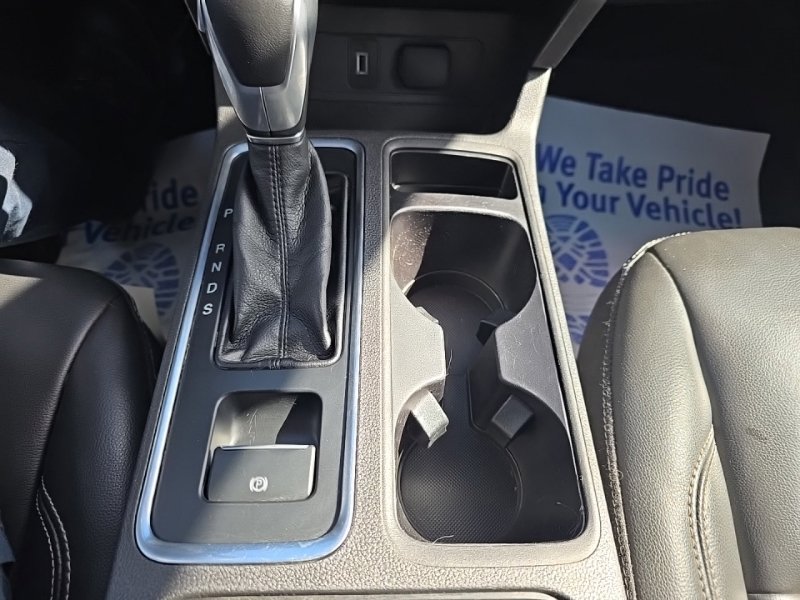 Used 2019 Ford Escape SEL AWD/4WD image 21