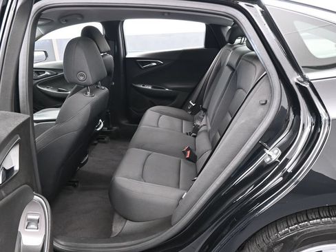 Used 2025 Chevrolet Malibu LT FWD image 28