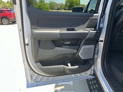 Used 2025 Ford F150 Raptor image 17