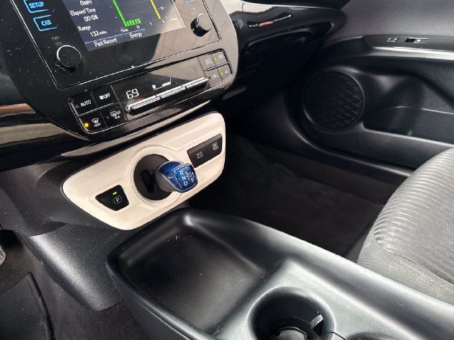 Used 2017 Toyota Prius Two w/ Carpet Mat Package FWD image 24
