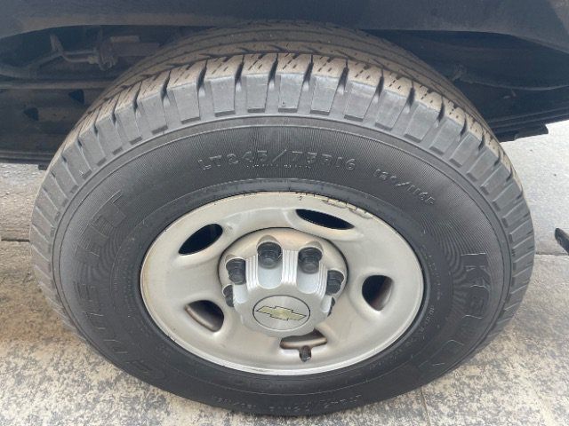 Used 2021 Chevrolet Express 2500 RWD image 22