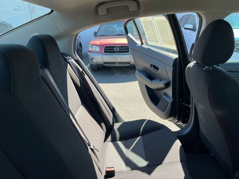 Used 2025 Nissan Sentra SV FWD image 36