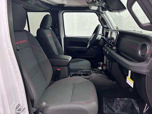 New 2026 Jeep Wrangler Unlimited Rubicon AWD/4WD image 17