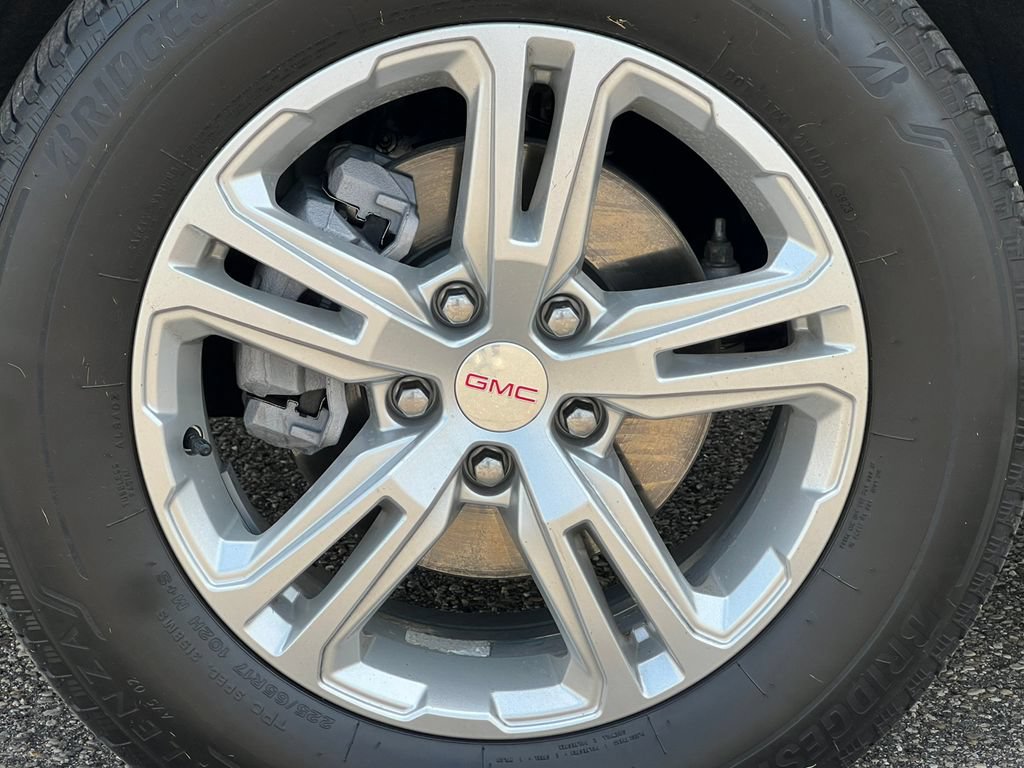 Used 2024 GMC Terrain SLE w/ Driver Convenience Package AWD/4WD image 7