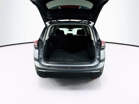 Used 2025 Nissan Rogue SV AWD/4WD image 29