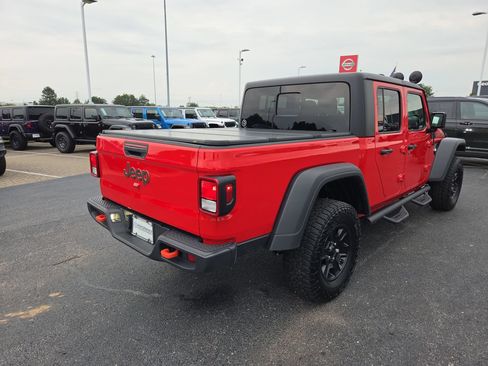 Used 2023 Jeep Gladiator Mojave AWD/4WD image 8