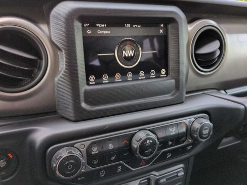 Used 2020 Jeep Wrangler Unlimited Sport S AWD/4WD image 29