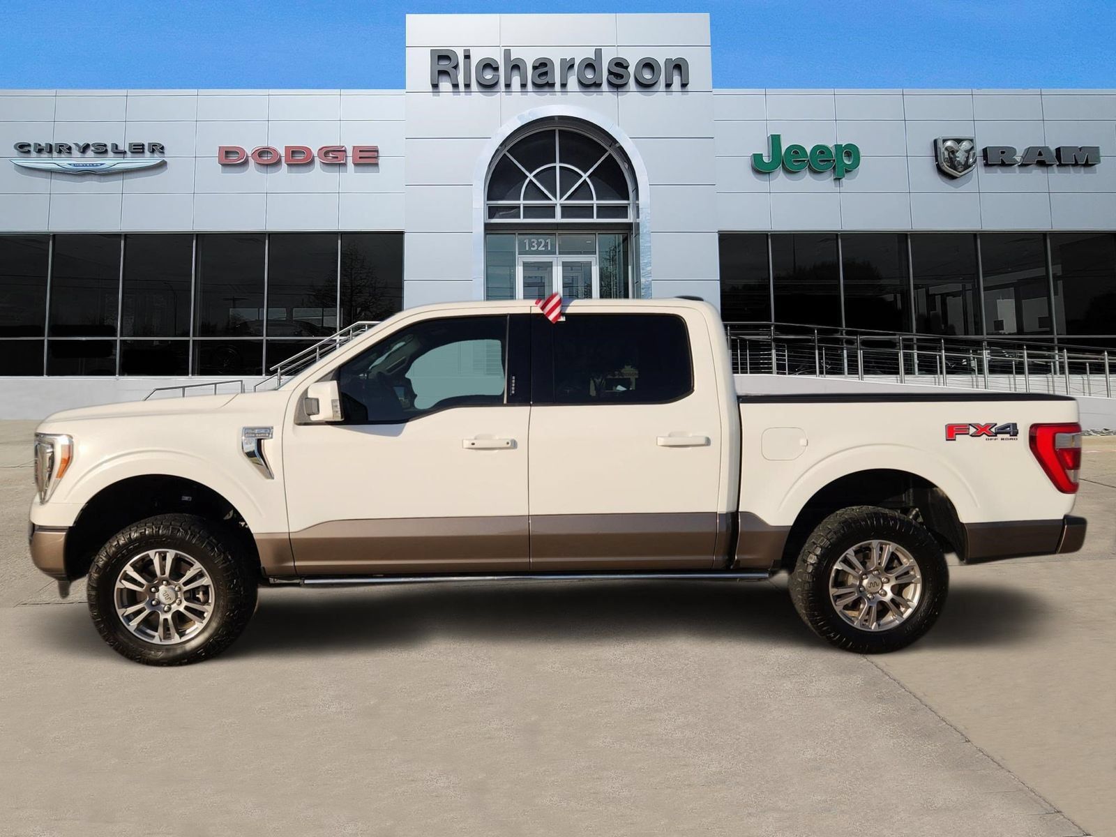 Used 2022 Ford F150 King Ranch w/ Equipment Group 601A High AWD/4WD image 3