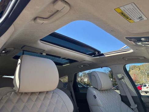 Used 2023 Genesis GV80 3.5T w/ Prestige Package image 40