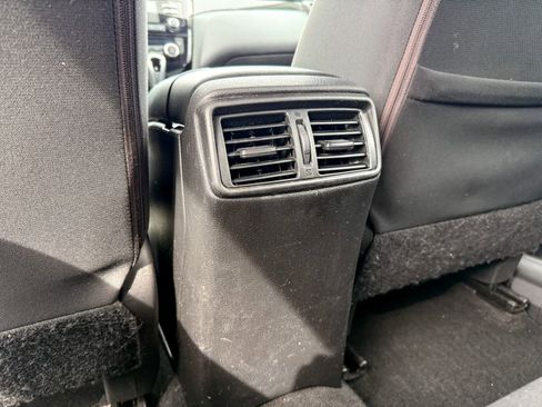 Used 2017 Nissan Rogue Sport SV w/ SV All-Weather Package image 35