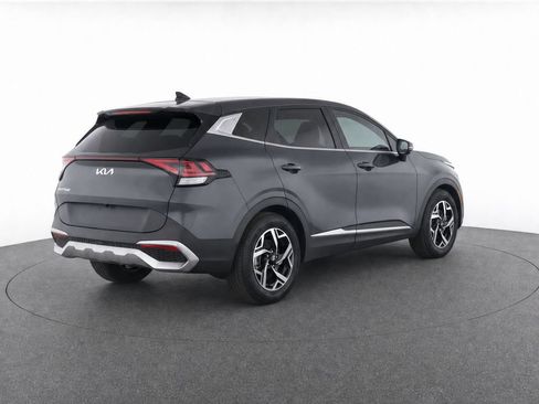 Used 2023 Kia Sportage LX FWD image 4