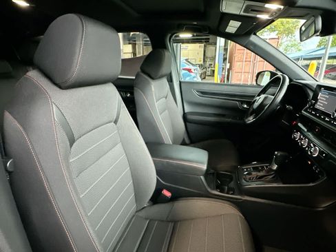 Used 2025 Honda CR-V Sport image 27