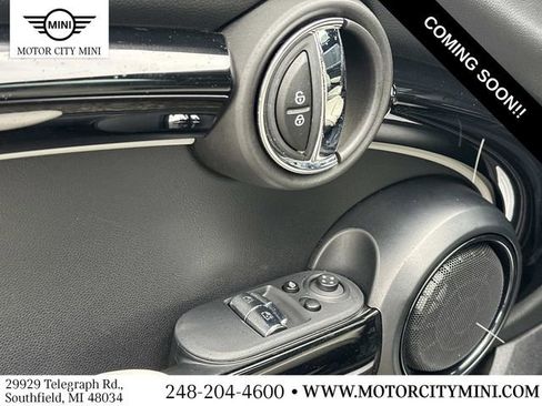 Used 2022 MINI Cooper S image 19