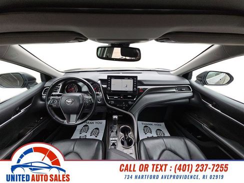 Used 2022 Toyota Camry XSE image 19