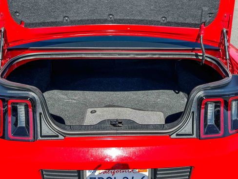 Used 2014 Ford Mustang Coupe w/ Equipment Group 102A RWD image 30