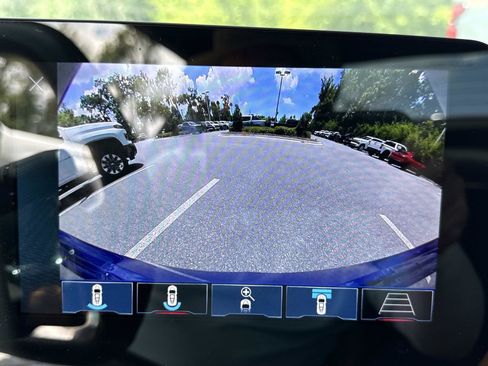 Used 2025 Chevrolet Corvette Stingray Preferred Conv RWD image 31