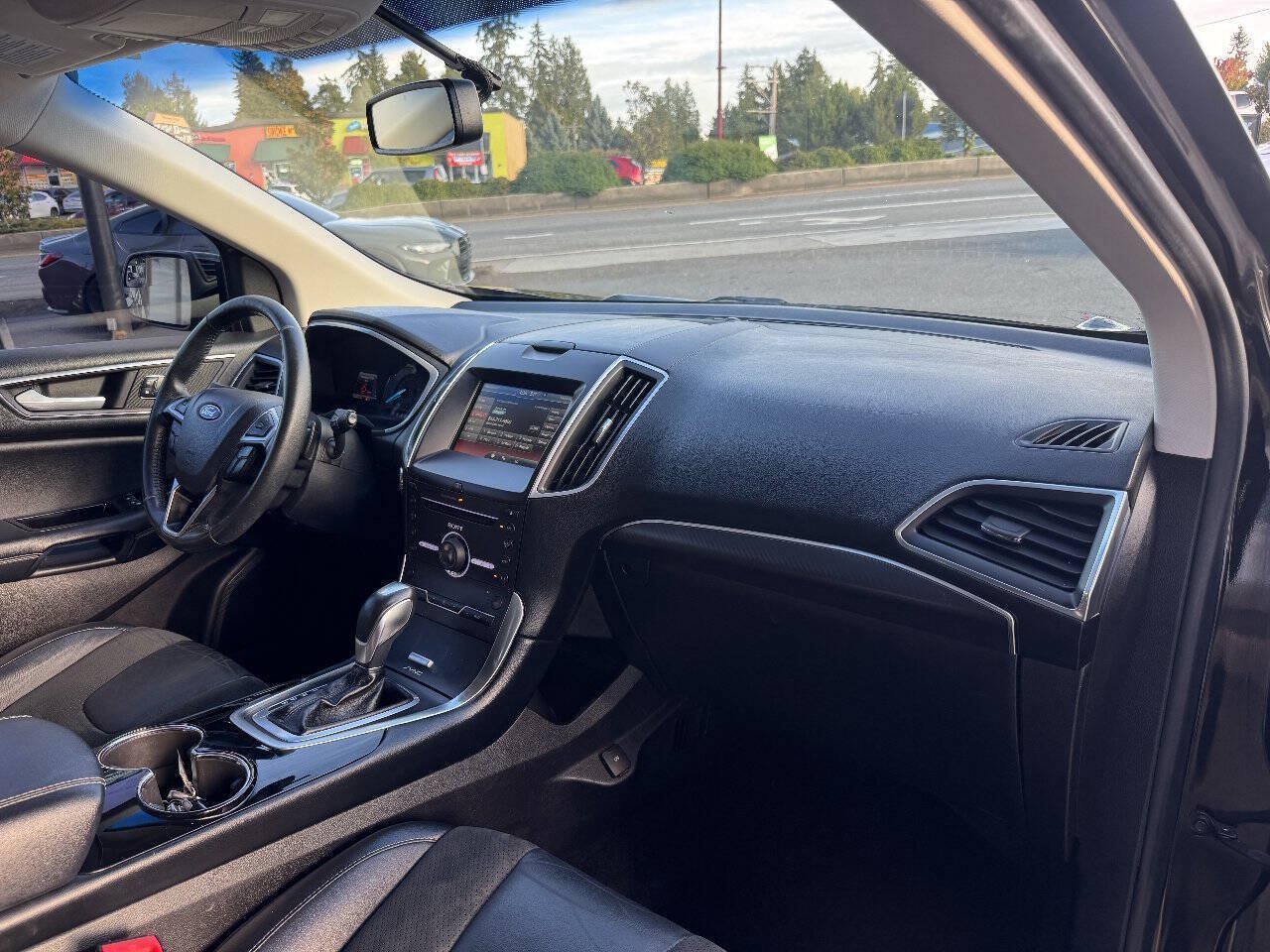 Used 2015 Ford Edge Sport AWD/4WD image 16