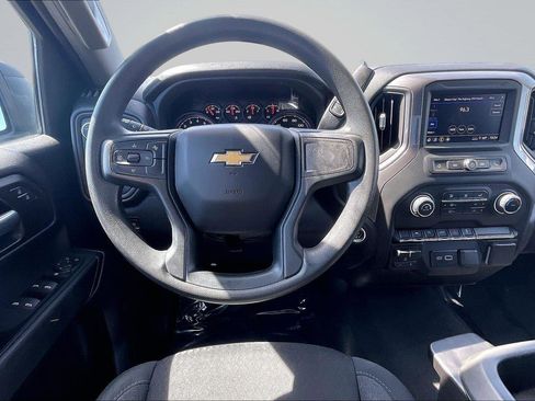 Used 2023 Chevrolet Silverado 1500 Custom AWD/4WD image 6