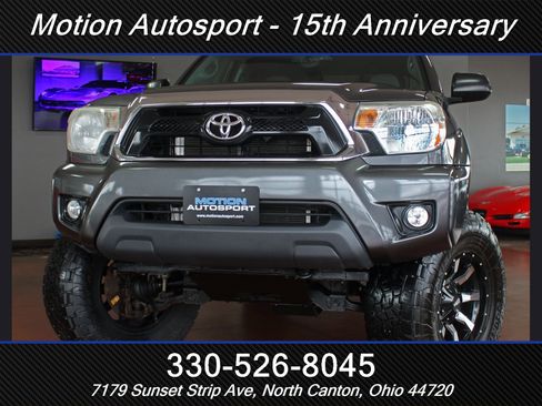 Used 2013 Toyota Tacoma 4x4 Access Cab V6 w/ SR5 Pkg image 54