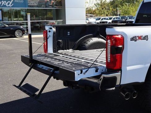 New 2026 Ford F350 4x4 SuperCab Super Duty image 19