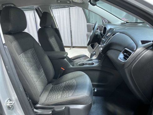 Used 2019 Chevrolet Equinox LT FWD image 14
