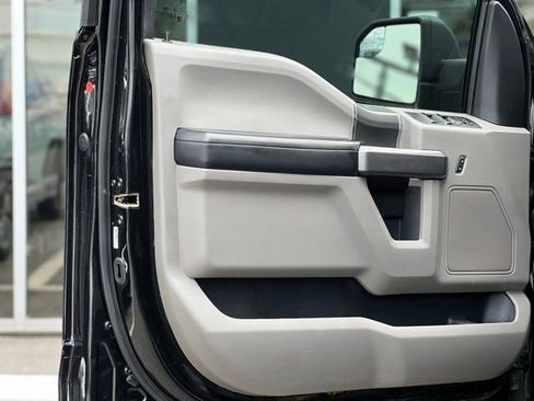 Used 2020 Ford F150 XLT w/ Equipment Group 302A Luxury RWD image 10