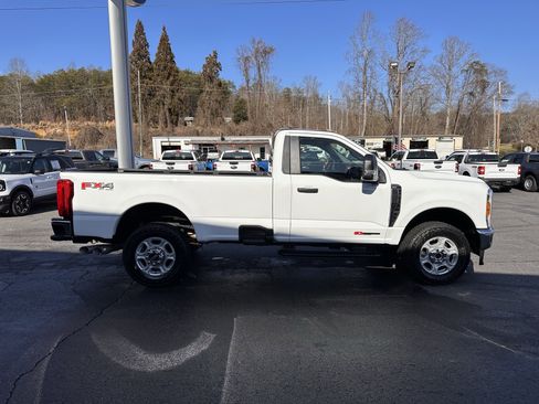 Used 2026 Ford F250 XLT image 5