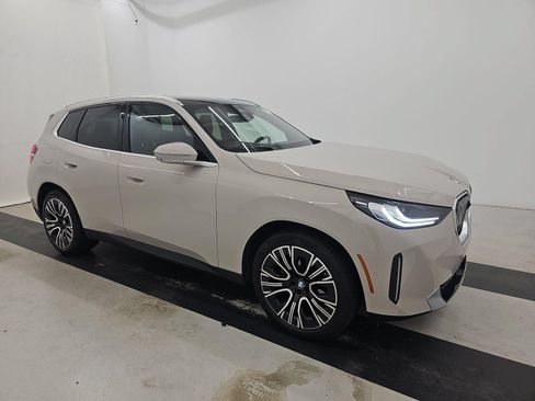 Used 2026 BMW X3 xDrive30i AWD/4WD image 3