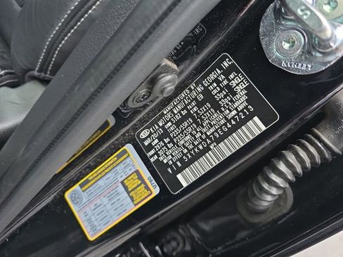 Used 2014 Kia Sorento SX image 39