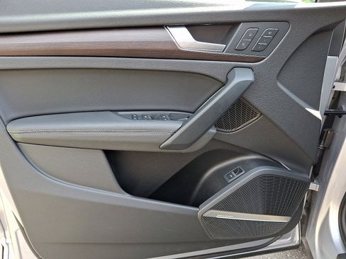 Certified 2024 Audi Q5 2.0T Premium Plus image 13