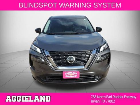 Used 2021 Nissan Rogue S FWD image 9