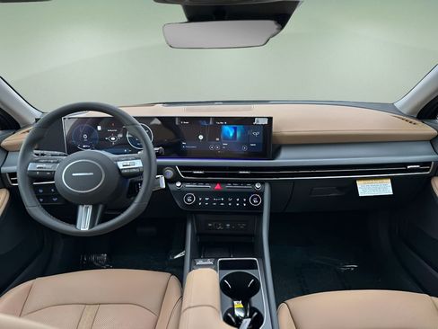 New 2025 Hyundai Sonata Limited image 10