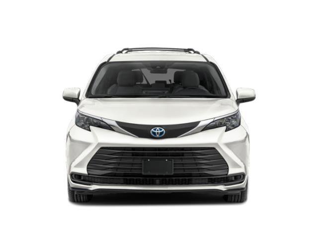 Certified 2025 Toyota Sienna LE AWD/4WD image 4