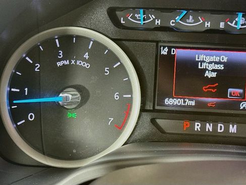 Used 2021 Ford Expedition XLT RWD image 15
