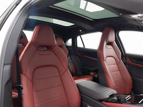 New 2026 Porsche Panamera 4 AWD/4WD image 27