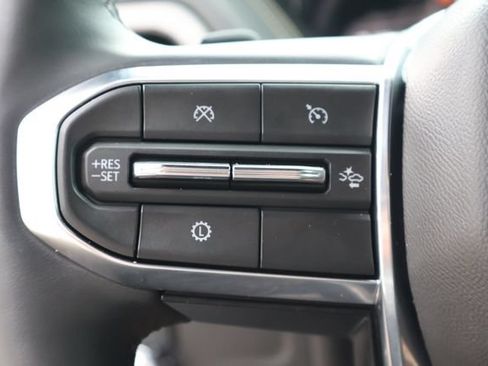 Used 2025 GMC Yukon Elevation AWD/4WD image 30