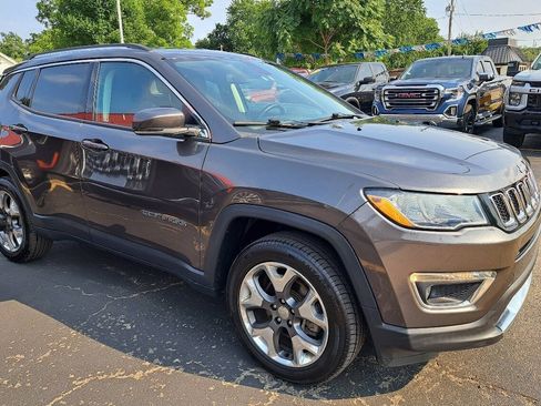 Used 2020 Jeep Compass Limited AWD/4WD image 5