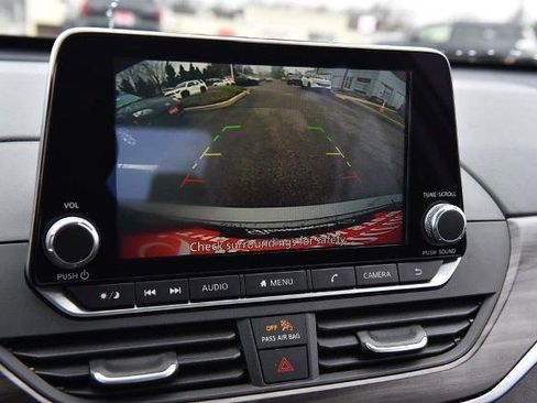 Certified 2025 Nissan Altima 2.5 SV image 13