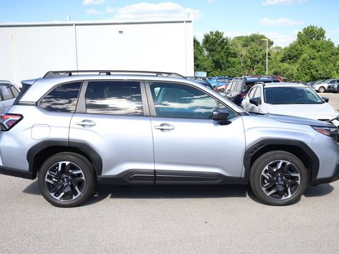 Used 2026 Subaru Forester Limited AWD/4WD image 5