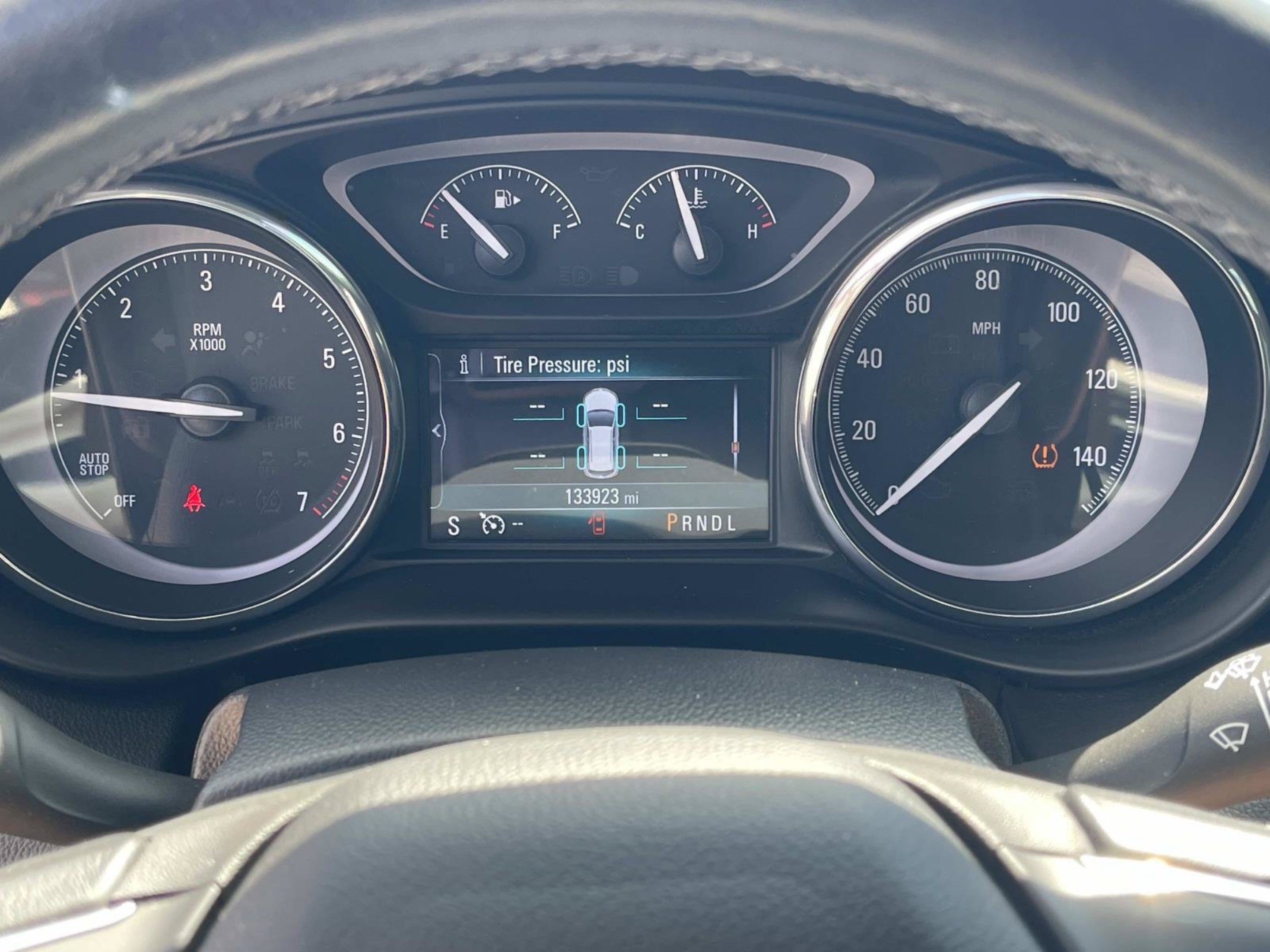 Used 2020 Buick Envision Essence FWD image 41