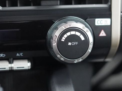 Certified 2025 Toyota Tacoma TRD Sport image 30