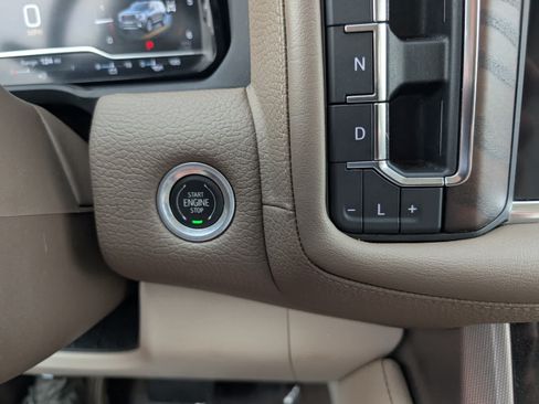 Used 2022 GMC Yukon XL Denali w/ Max Trailering Package AWD/4WD image 29